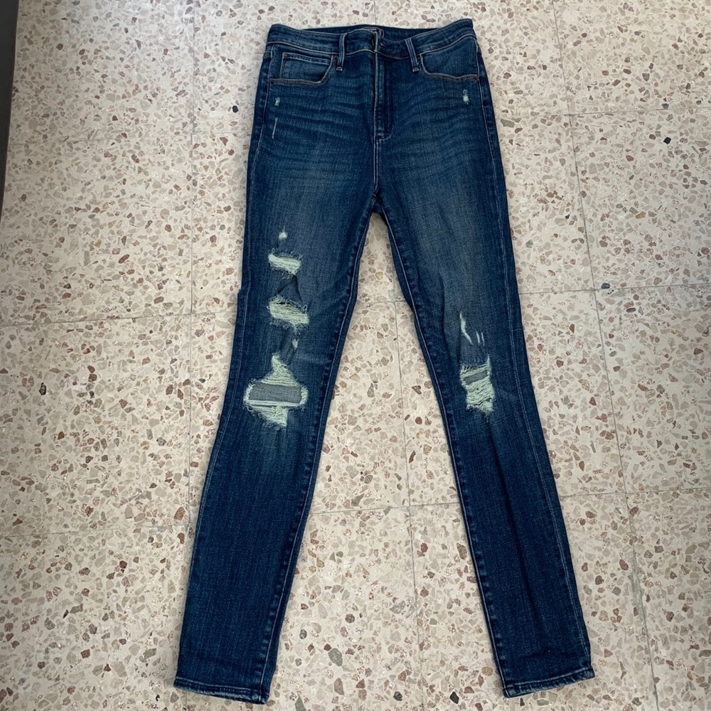 Abercrombie and Fitch high rise blue jeans